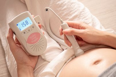 babyheart-hear-your-babys-heartbeat-on-a-doppler