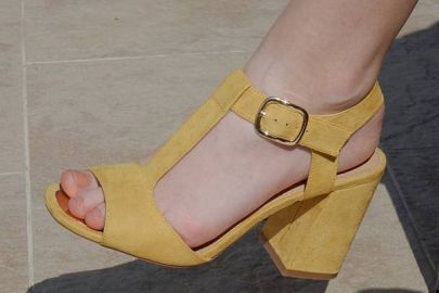 keep-up-your-shoe-game-with-billini-block-heels